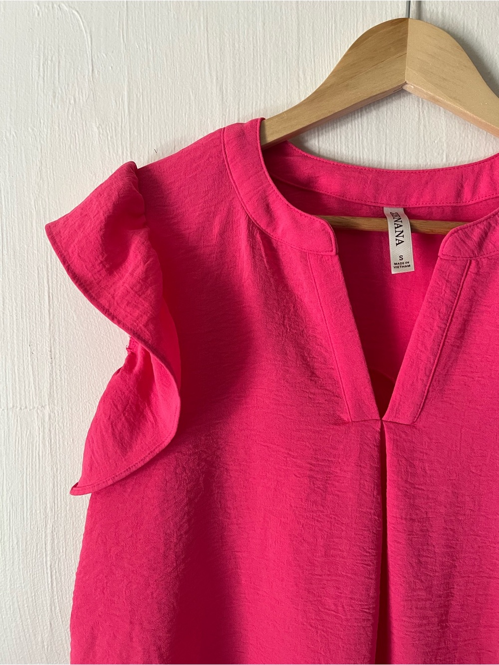 Zenana | Hot Pink Fuchsia Flutter Ruffle Sleeve V-Neck Blouse | Women’s Size: S - Picture 3 of 6